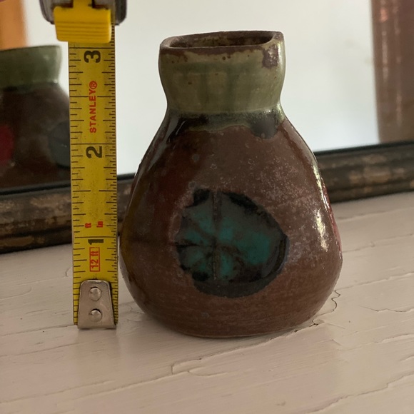 Sweet Small Handmade Vase - Picture 3 of 3